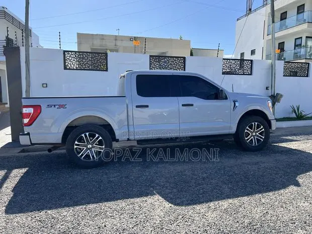 Ford F-150 2021 Off white · Photo 1