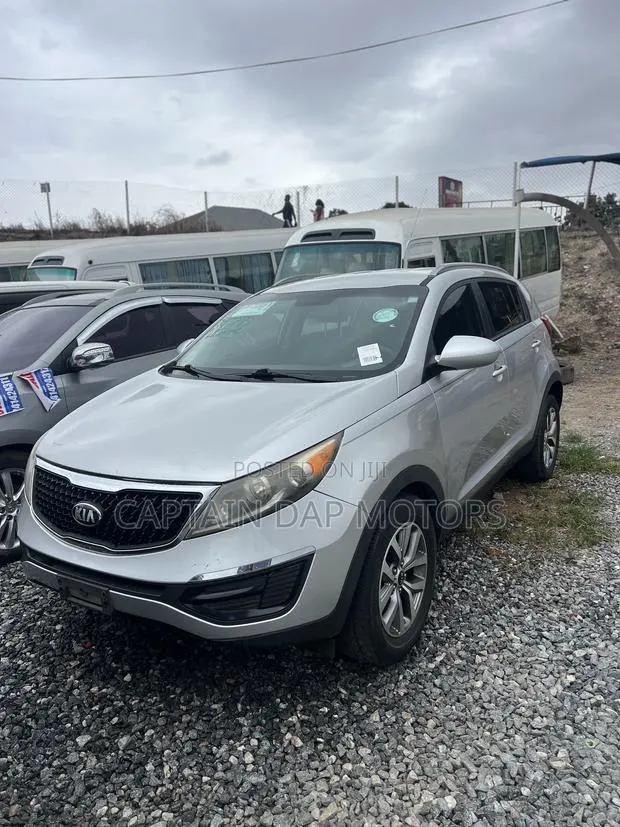 Kia Sportage LX 4dr SUV (2.4L 4cyl 6A) 2016 Silver · Photo 3