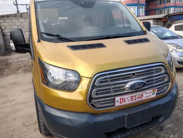 Ford Transit 2015 Gold · Photo 1