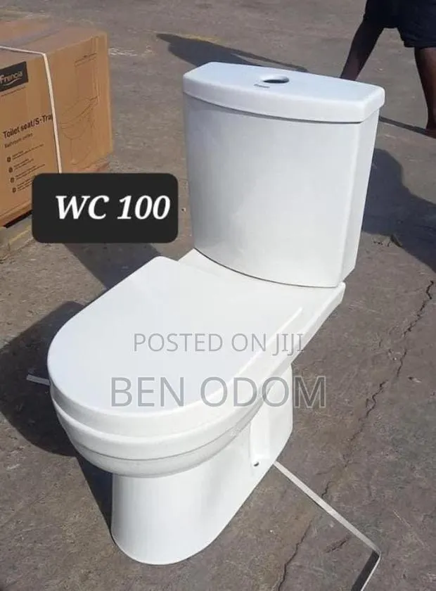 Basin,water Closet,tap · Photo 1