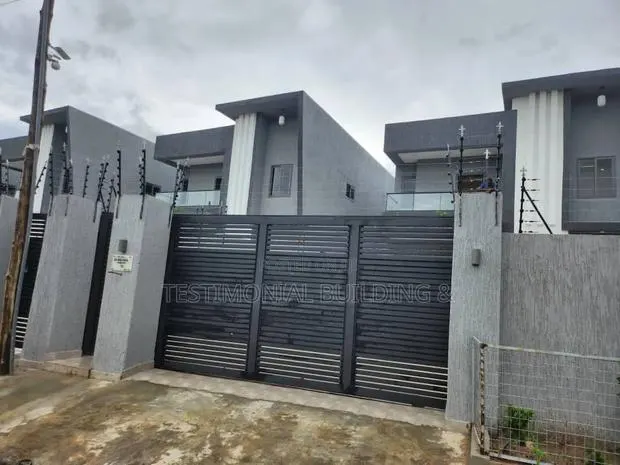 4bdrm House in Testimonial Building, Police Station for sale · Photo 1