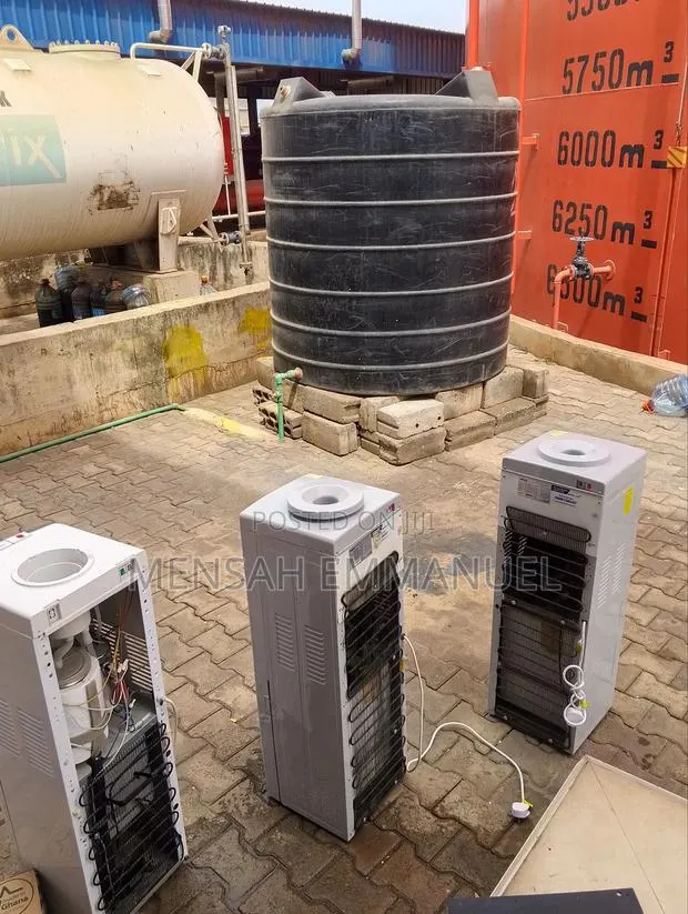 Specialist Water Dispenser Machine · Photo 1