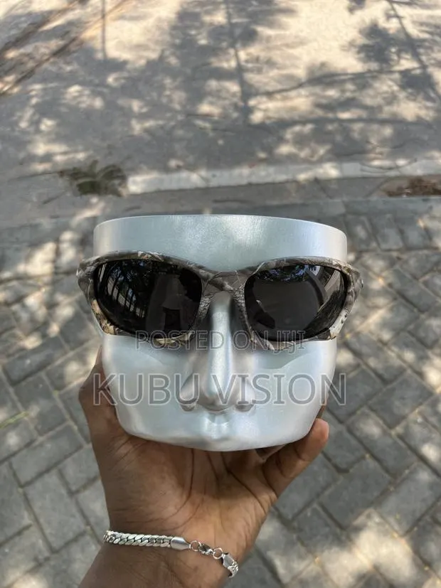 Camouflage Sunglasses for Men · Photo 1