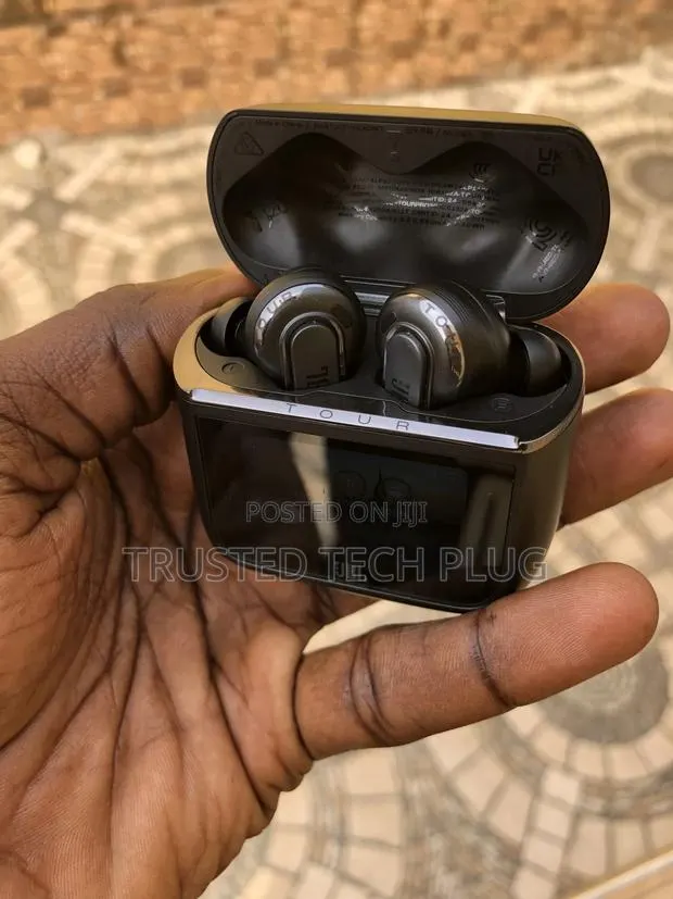 Preowned JBL Tour Pro 3 Touchscreen Bluetooth Earbud · Photo 1