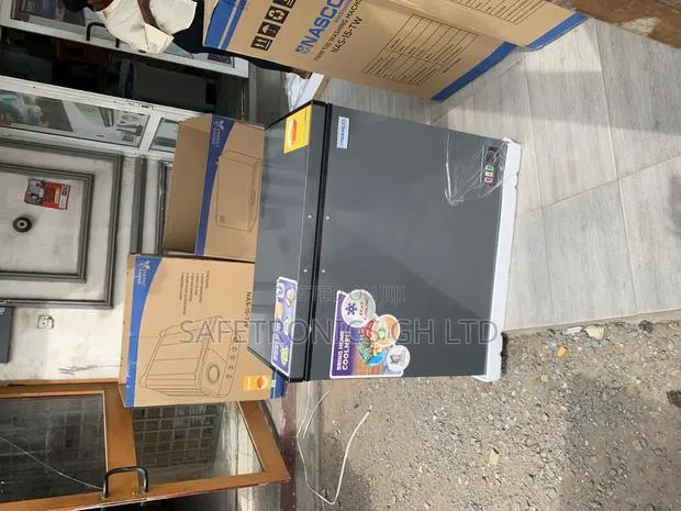 Newly Bulky Nasco Nas-250fl 198-Liter Single-Door Chest Freezer · Photo 1