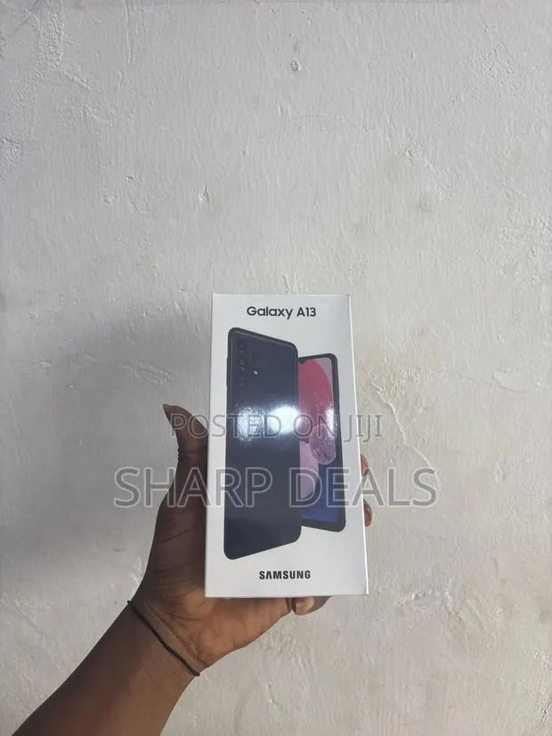 New Samsung Galaxy A13 128 GB Black · Photo 1