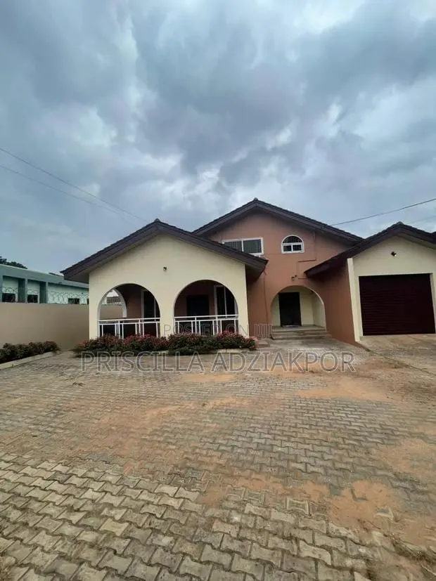 Furnished 5bdrm House in Gelo Heritage Estate, Unity Closed for rent · Photo 1