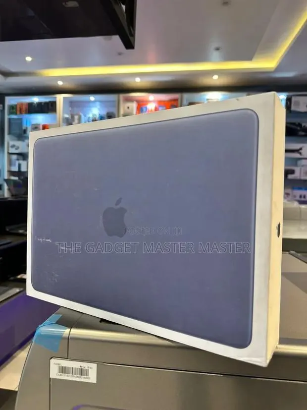 New Laptop Apple MacBook Neo 2026 8GB SSD 256GB · Photo 1