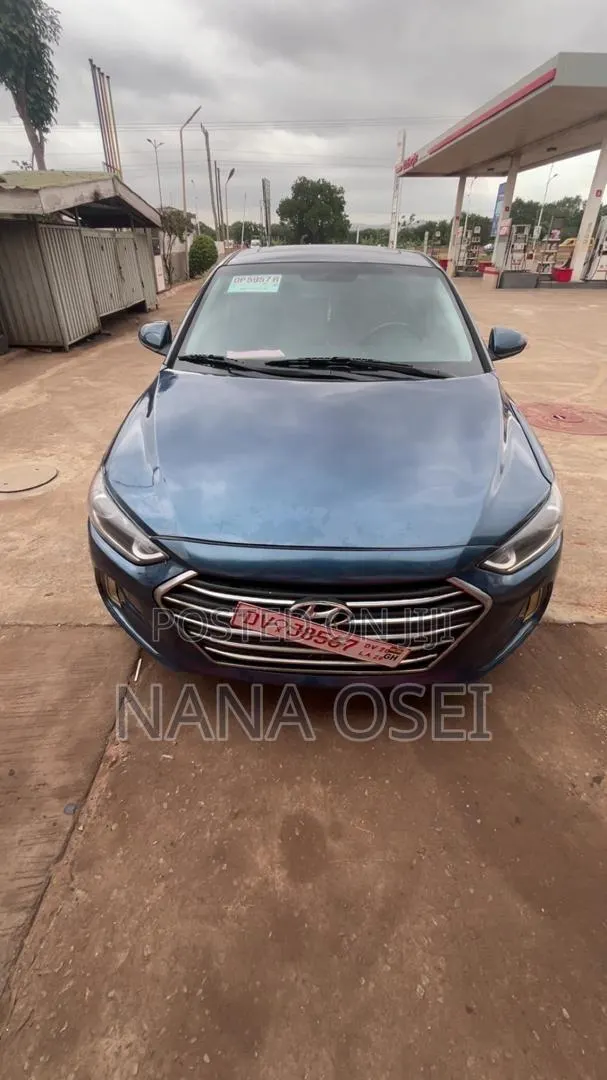 Hyundai Elantra SE Sedan FWD (2.0L 4cyl 6M) 2017 Blue · Photo 1