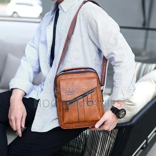 Men's Leather Crossbody Sling Messenger Bag · Photo 1