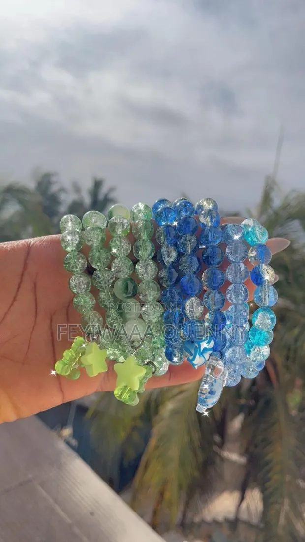 Beaded Bracelet · Photo 1