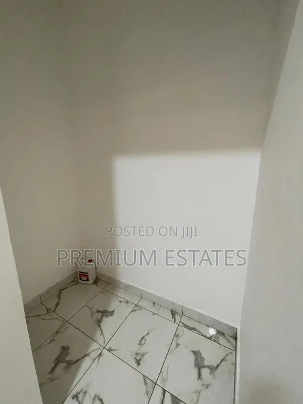 4bdrm House in Adjiriganor for rent · Photo 5