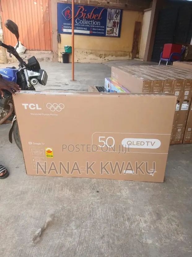 Available TCL 50inches Qled Smart Tv · Photo 1