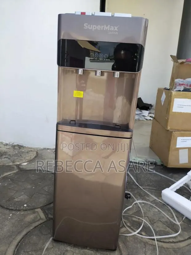 SuperMax Freestanding Water Dispenser · Photo 1