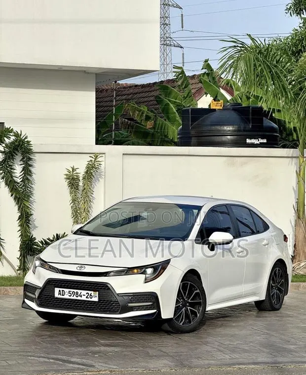 Corolla for Rent · Photo 1