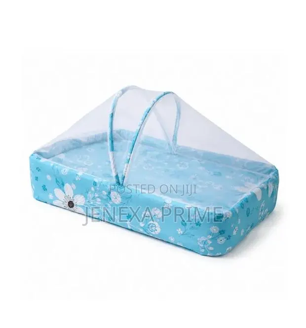 Baby Bed With Zipper Net-Blue, Gray or Green Color · Photo 1