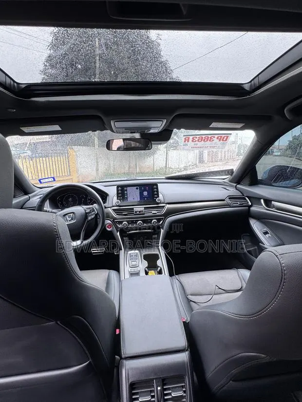 Honda Accord Sport 2.0T 2022 Gray · Photo 1