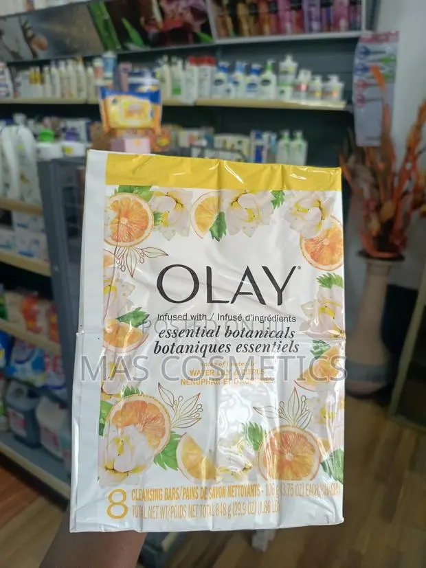 Olay Infused With Essential Botanicals Bar Soap - 8x106g · Photo 1