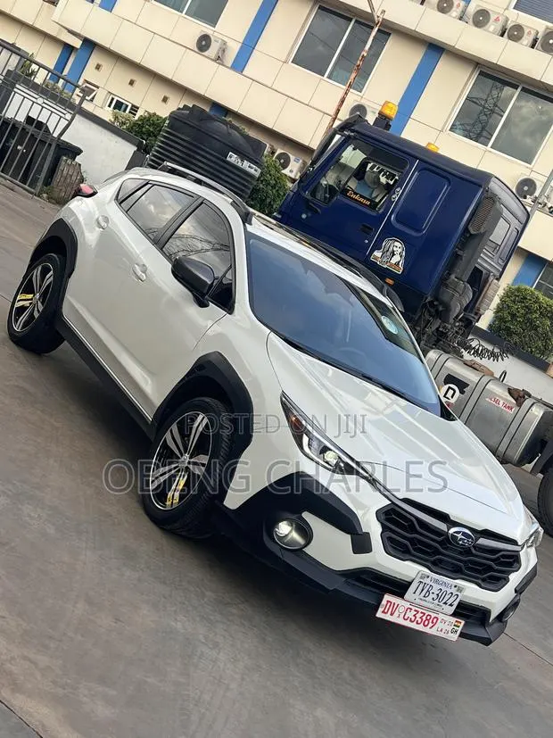 Subaru XV Crosstrek 2015 White · Photo 1