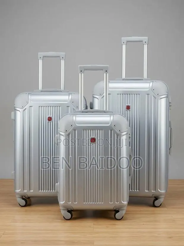 Plastic Travelling Bags 3in1 Set(Luxury Exterior) · Photo 1