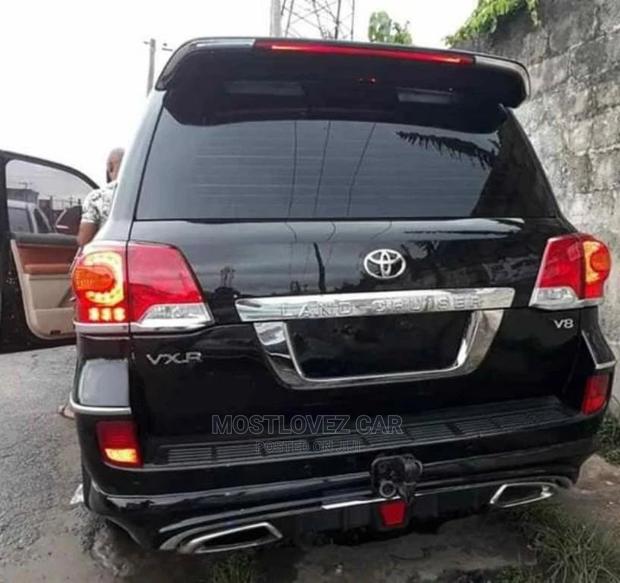 Toyota Landcruisers V8 for Rent With a Driver in Ghana? · Photo 4
