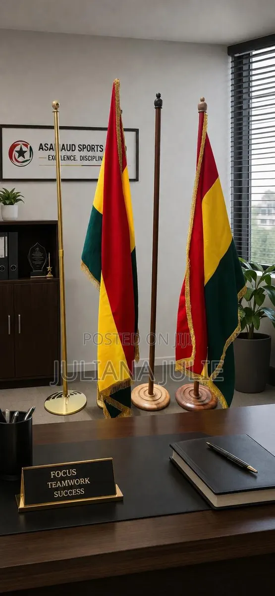 Original Wooden Flag Stand With Flag Available · Photo 1