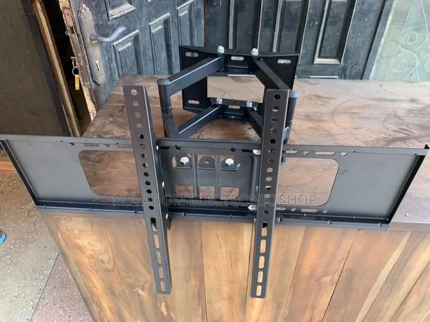 Adjustable Tv Mount 32”-80” Tv Screens Any Tv Brand at All · Photo 1