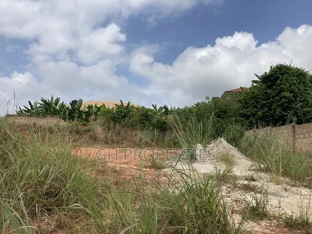 One Plot for Sale at Sokoban,Aboabo. · Photo 1