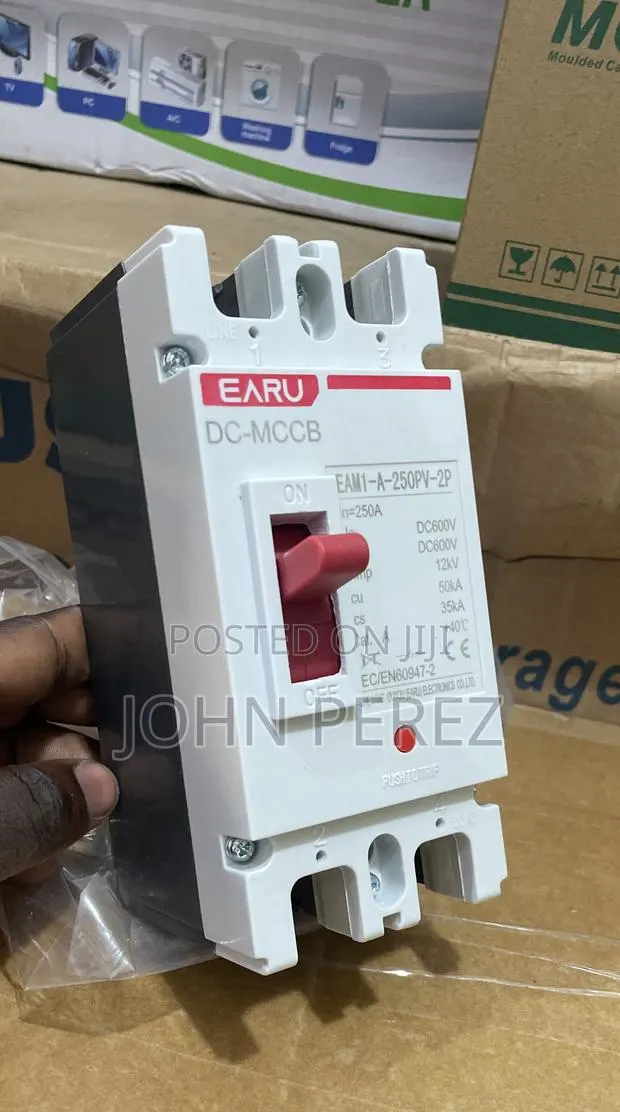 McCb DC Battery Breaker · Photo 1