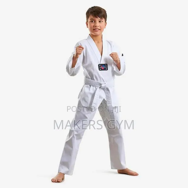 Taekwondo Clothes for Kids · Photo 1