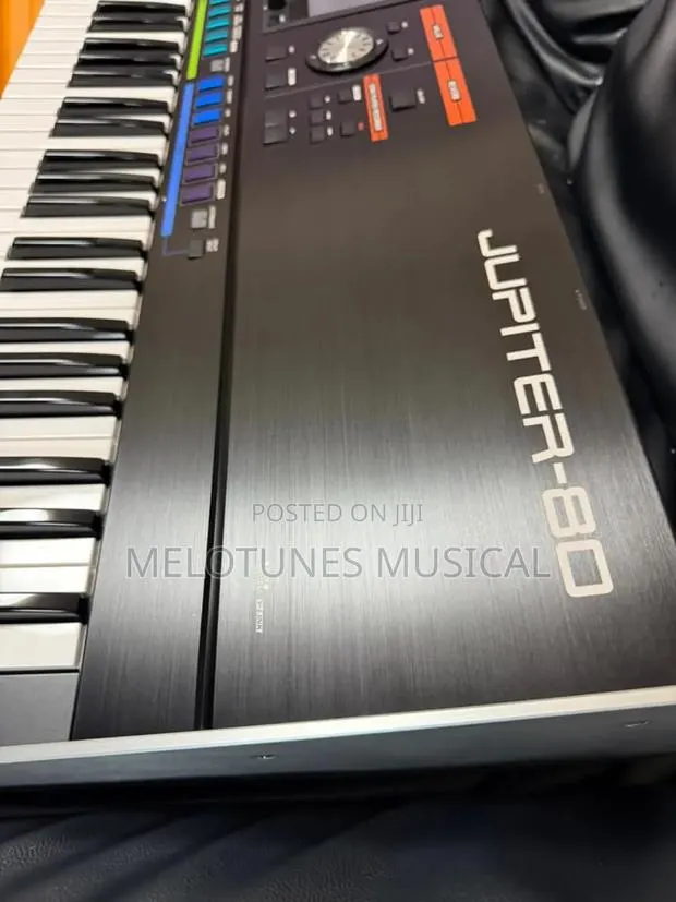 Roland Jupiter-80 76-Key Synthesizer Keyboard · Photo 1