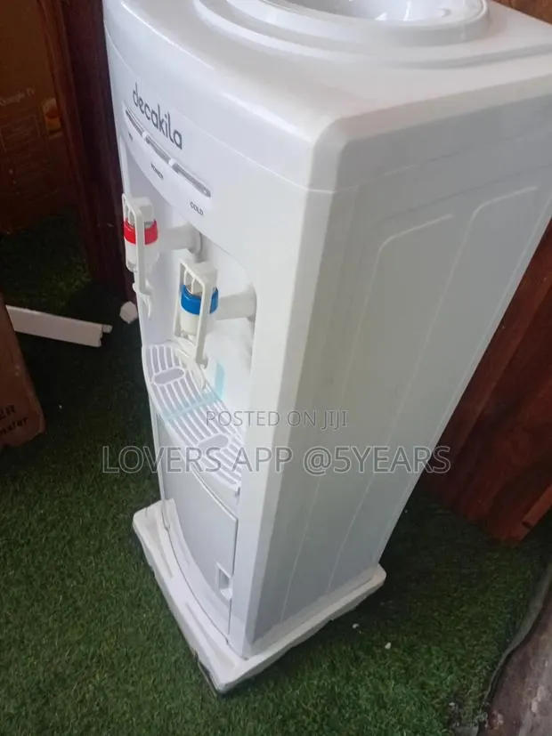 Modern Freestanding Water Dispenser Quality Dispenser · Photo 1