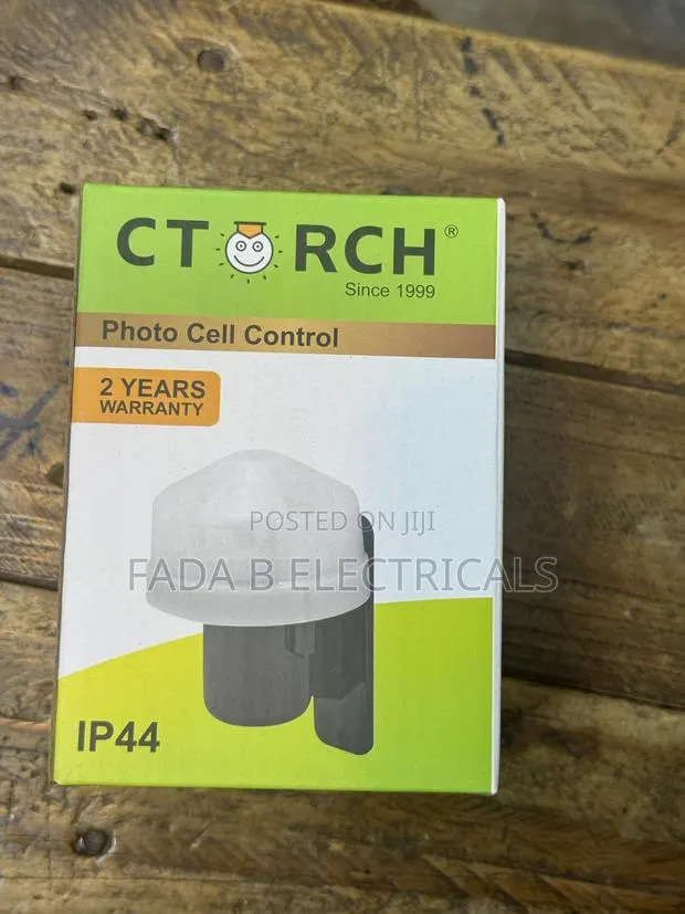 Photo Cell Control · Photo 1