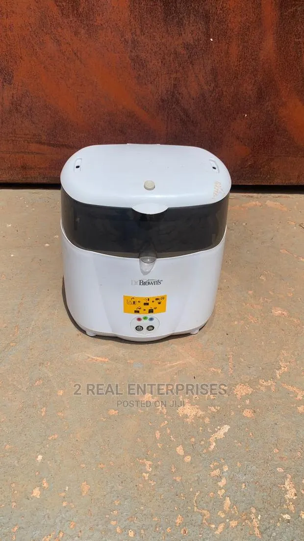 Dr. Brown's Electric Baby Bottle Steriliser · Photo 1