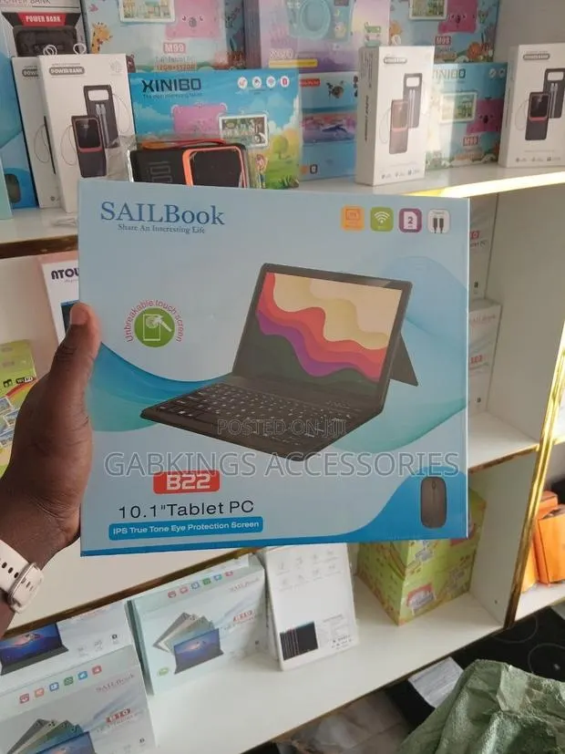 New SAILBook B22 512 GB · Photo 1