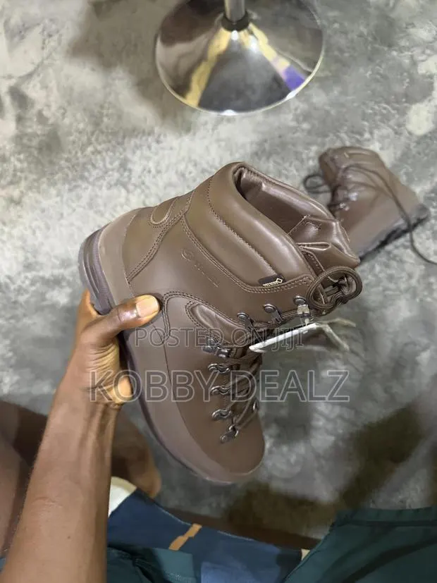 Tactical Boots · Photo 1