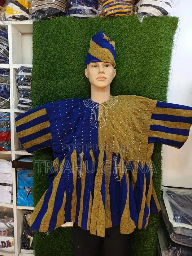 Original Batakari Smocks – Handwoven, Durable & Stylish · Photo 1