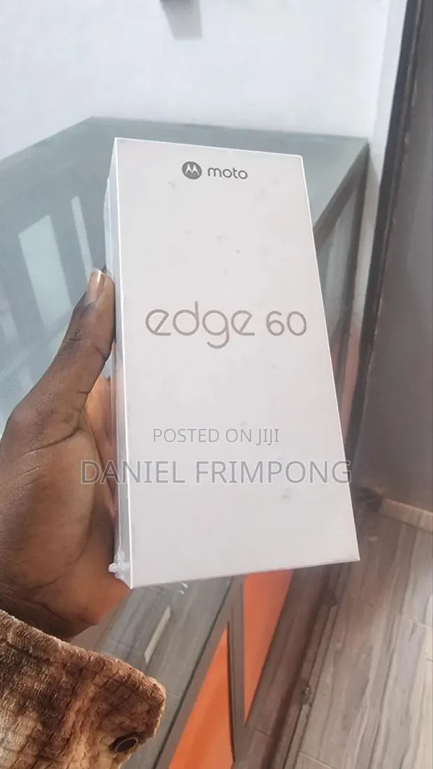 New Motorola Edge 60 256 GB Blue · Photo 1
