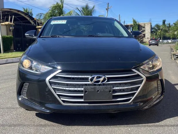 Hyundai Elantra 2017 Black · Photo 1