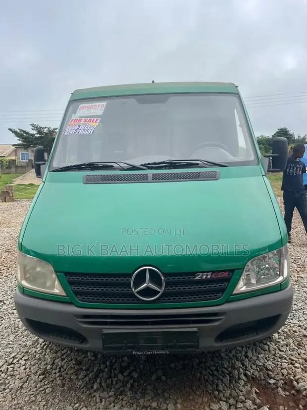 Mercedes-Benz Sprinter 2003 Green · Photo 1