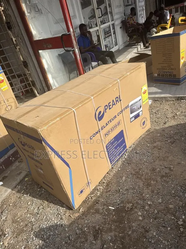 Spectacular Performance Chest Freezer Single Door 508L · Photo 1