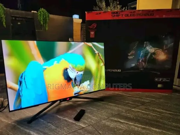 Asus 42inches Oled · Photo 1