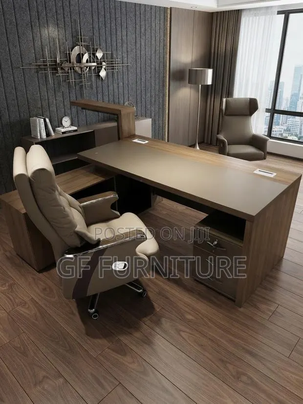 Executive Office Desk and Recliner Office Chair · Photo 1