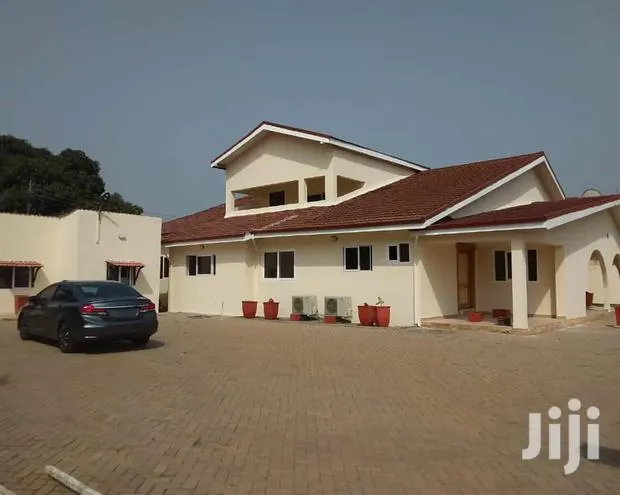 3bdrm House in Bronko Housing, Accra Metropolitan for rent · Photo 1