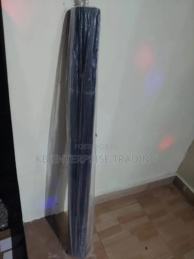 Durable Window and Door Insect Screen Mesh Roll · Photo 1