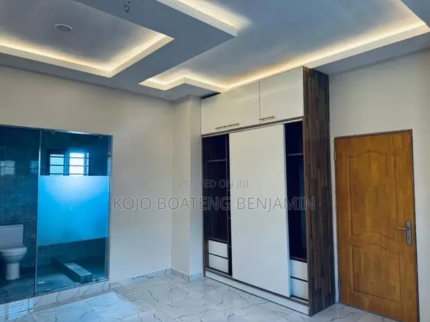 3bdrm House in Lake Side Estate for rent · Photo 3