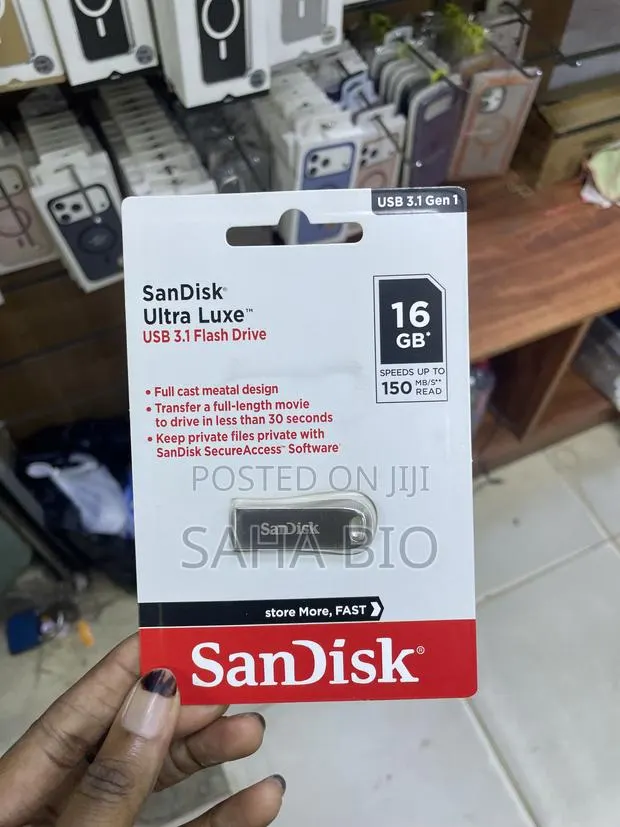 Sandisk 16GB Pen Drive · Photo 1