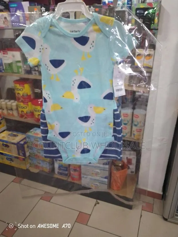 Carter's 9month Girls 2pc · Photo 1