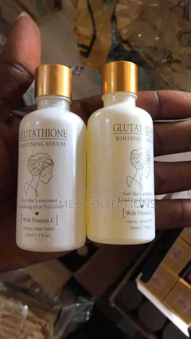 Glutathione Whitening Serum With Vitamin C · Photo 1
