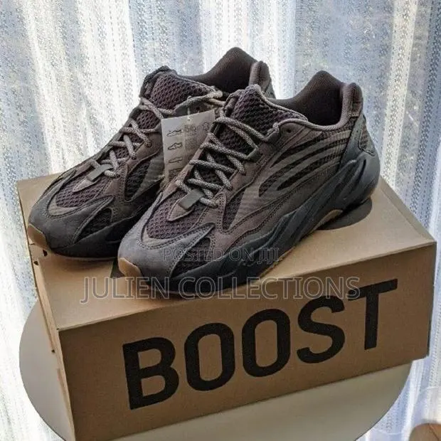Adidas Yeezy Boot 700 V2 Coffee Brown Cream and Grey · Photo 1